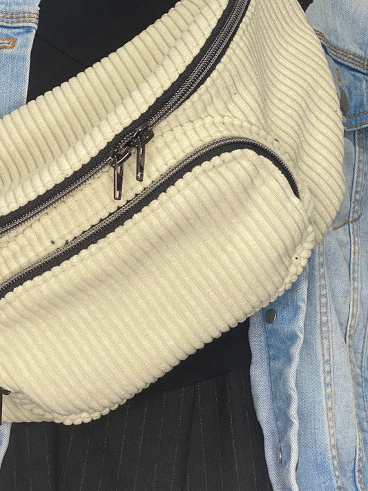 Sac banane avec poche avant