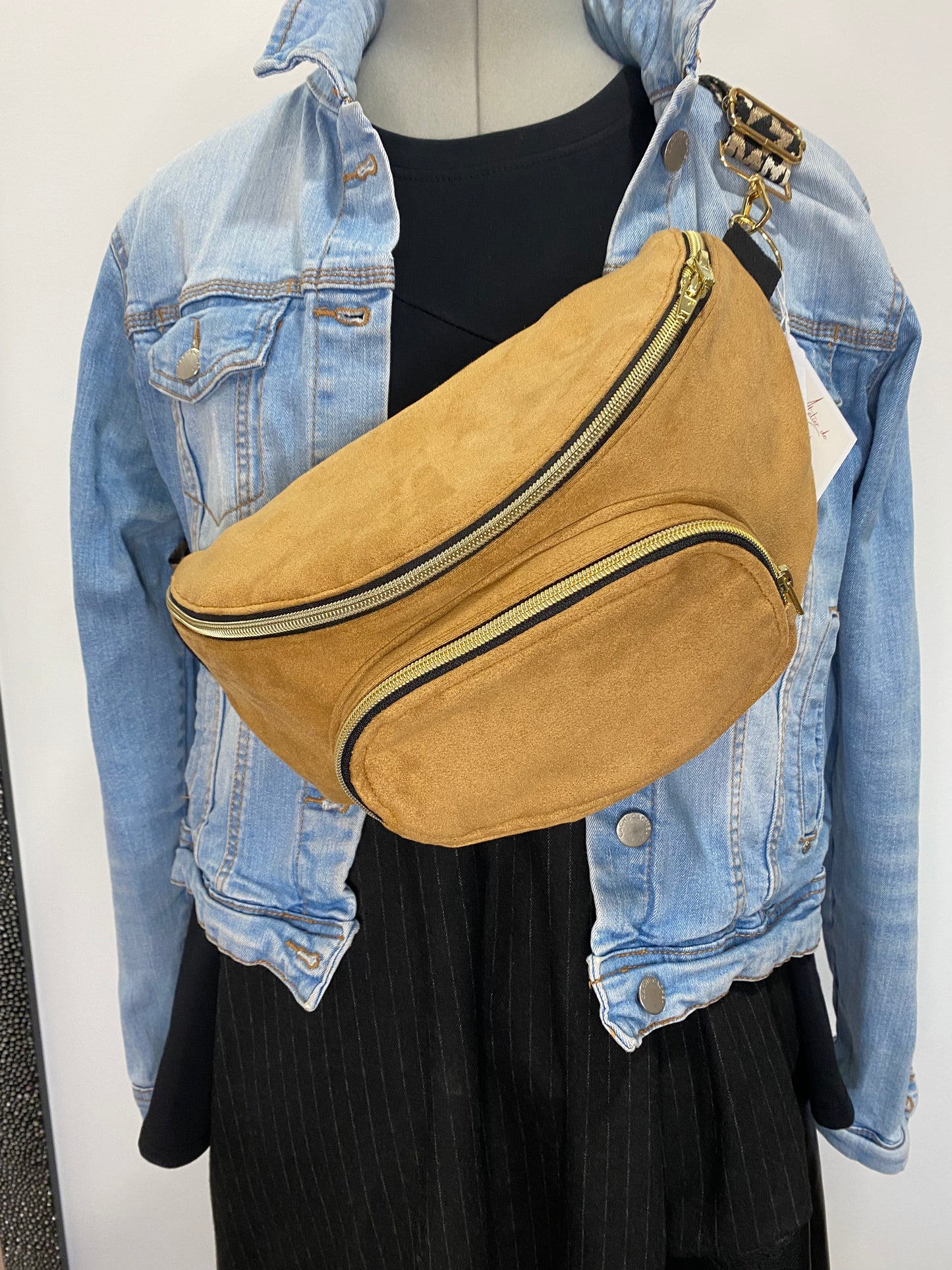 Sac banane avec poche avant