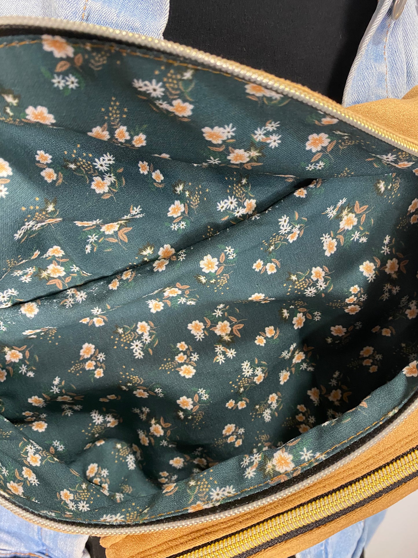 Sac banane avec poche avant