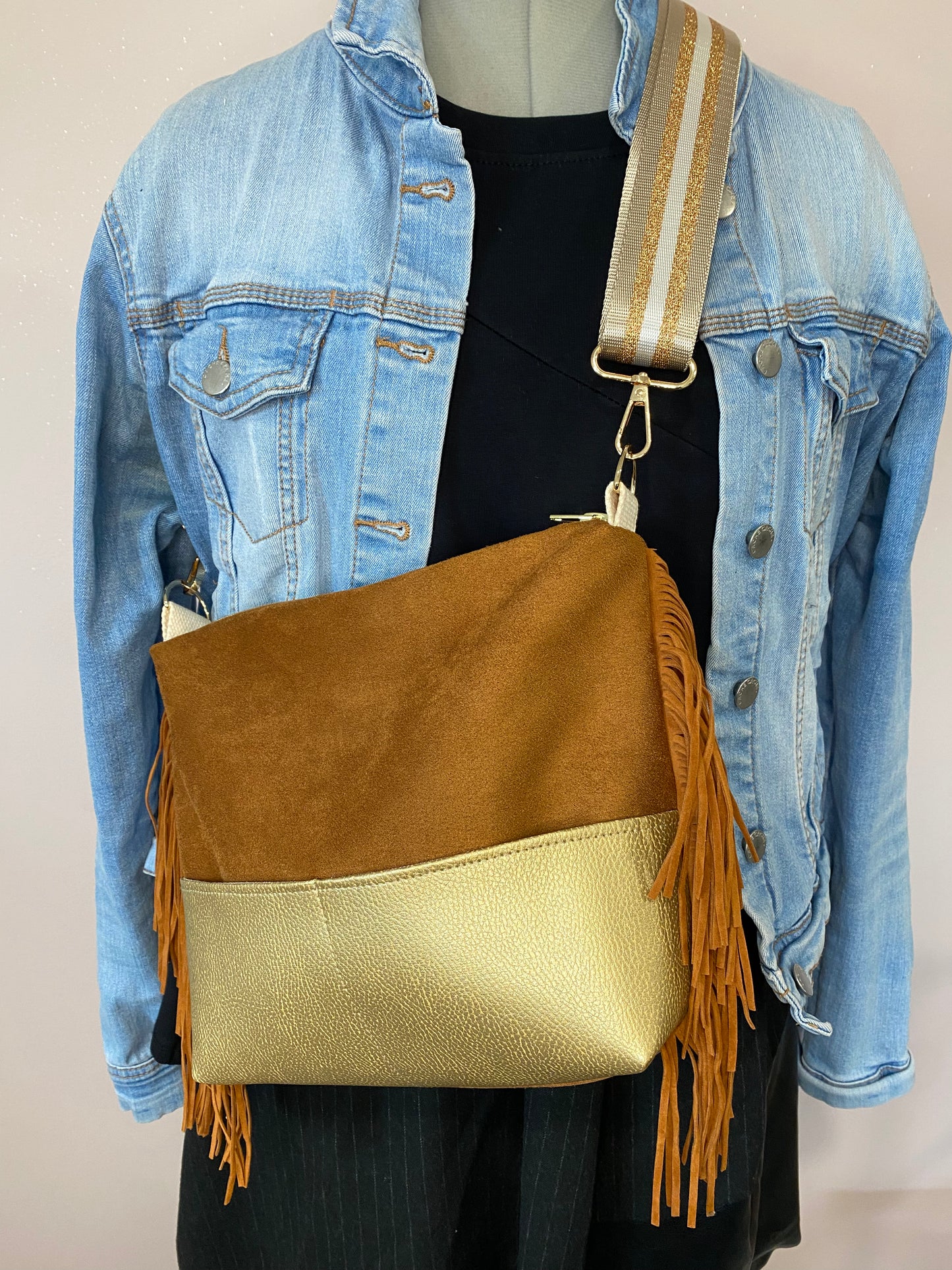 Sac à main bandoulière avec franges